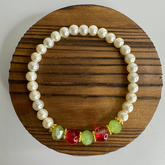 Enchanted Pearls Glass Beaded Bracelet